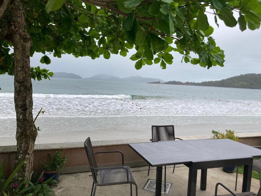 Pe Na Areia Da Fortaleza Casa de férias Ubatuba